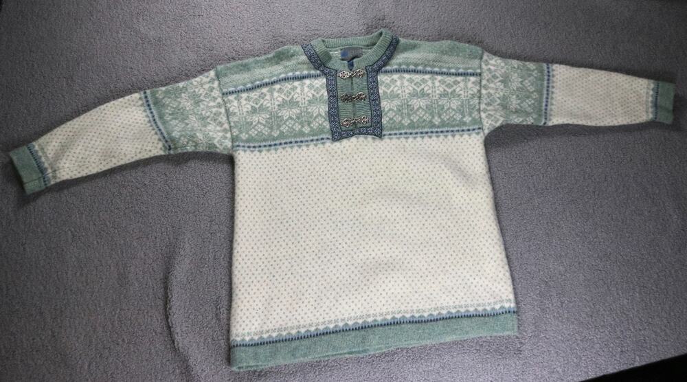 Vintage Squaw Valley Sweater XL Multicolor Wool Fair Isle Metal Clasps Hong Kong